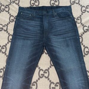 Levi’s 513 Jeans